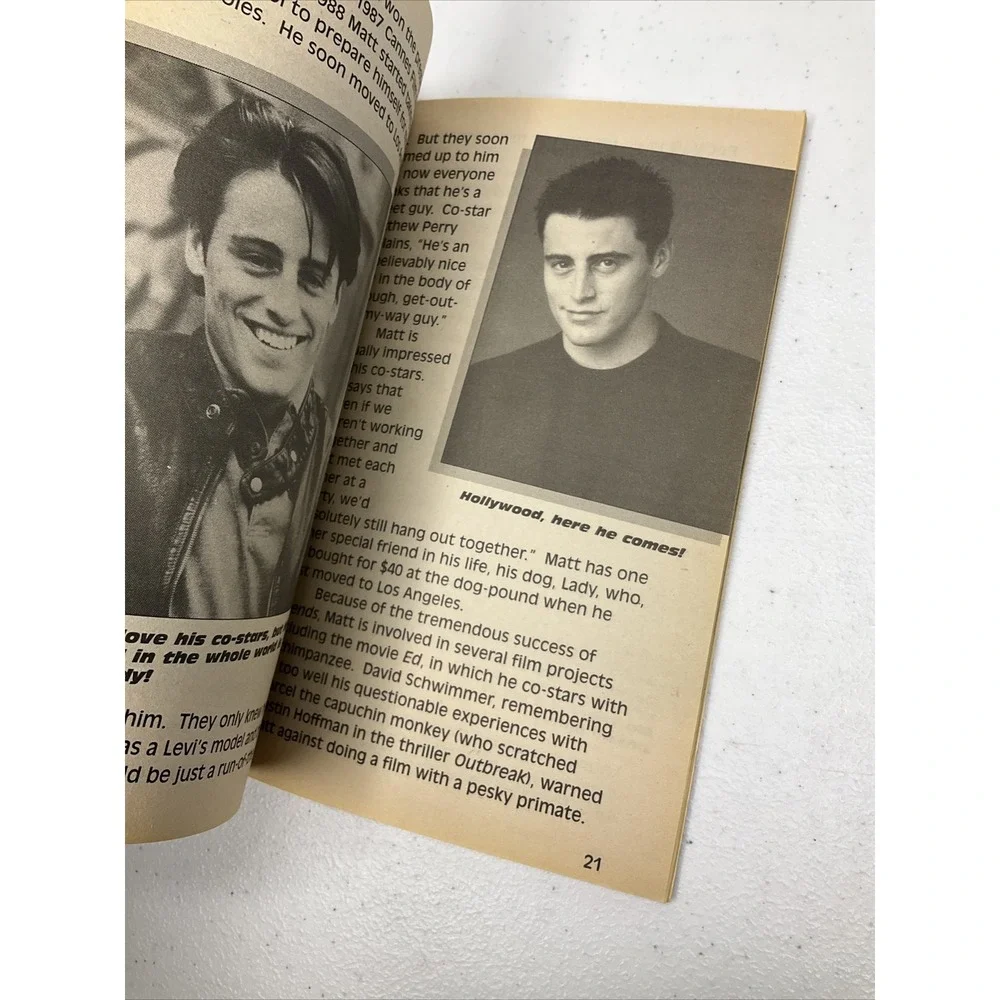 1996 friends Meet the Cast of Friends photo‎ biography RARE modern publishing